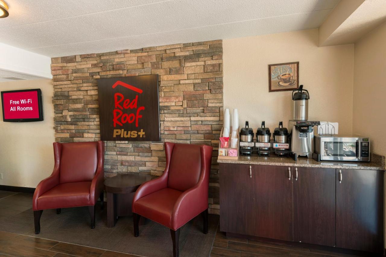 Red Roof Inn Plus+ St. Louis - Forest Park / Hampton Ave. Exterior photo